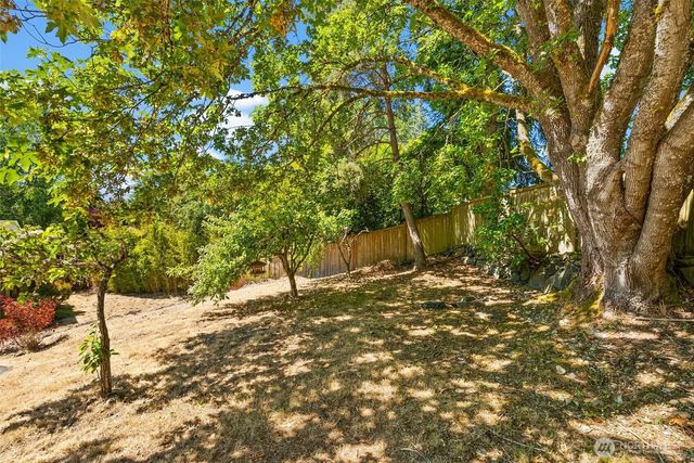118 Lila Street, Steilacoom, WA 98388
