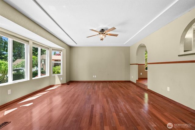 118 Lila Street, Steilacoom, WA 98388