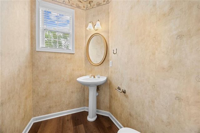 902 Brumley NW Lane, Kennesaw, GA 30152