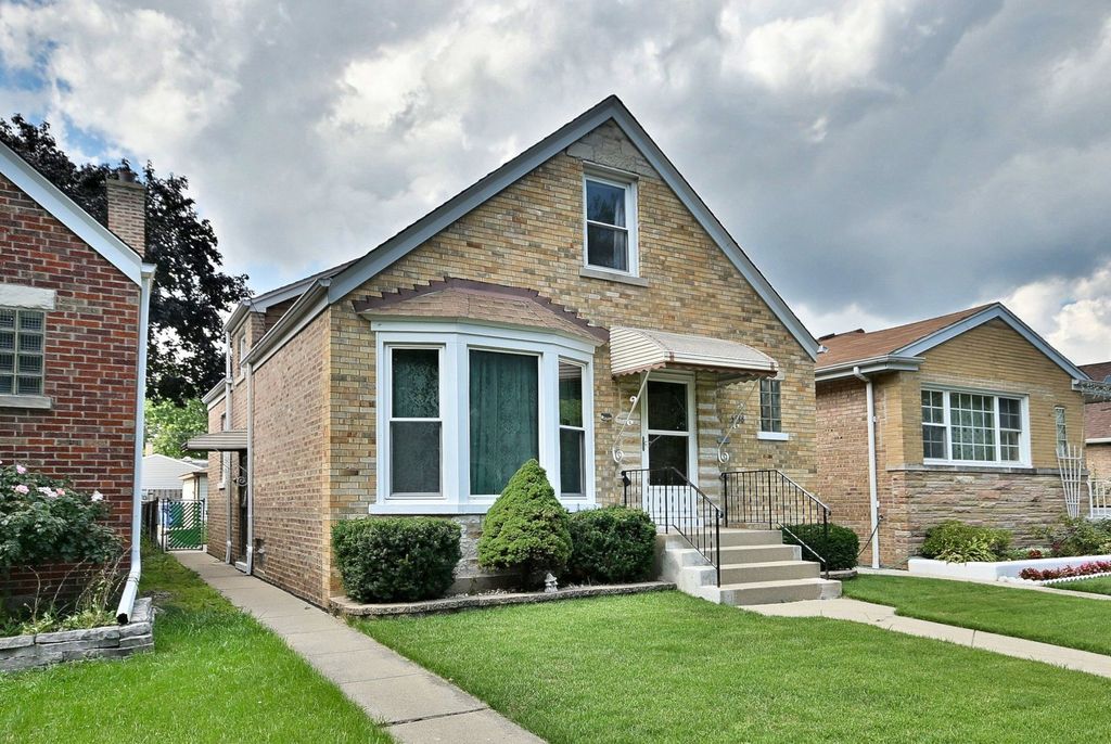 5338 N Natoma Avenue, Chicago, IL 60656
