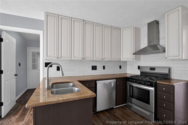 1183 Helmsley Drive, Fayetteville, NC 28314