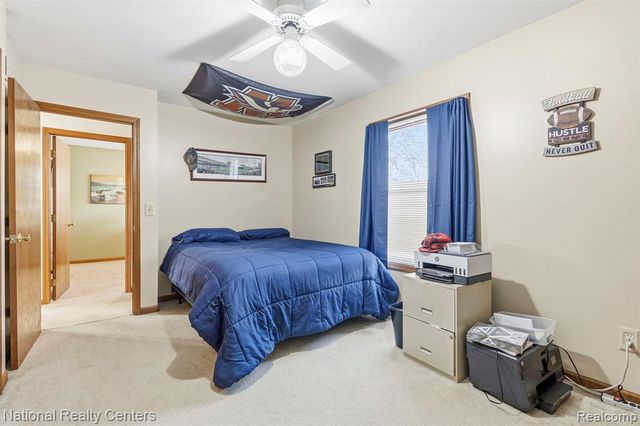 9008 Sussex Street, White Lake, MI 48386