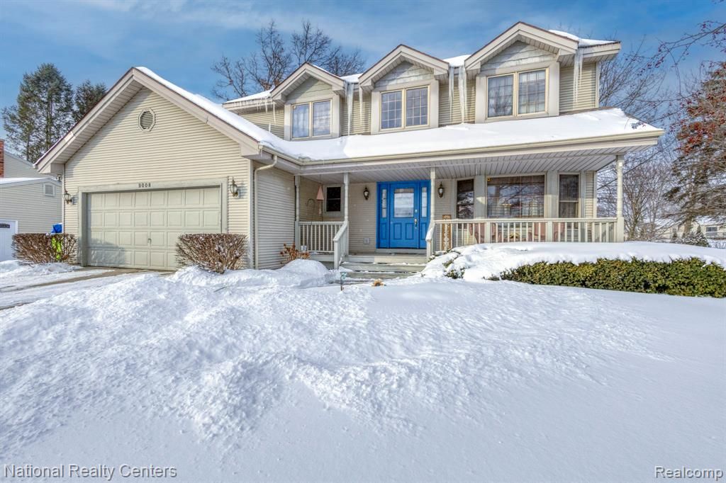 9008 Sussex Street, White Lake, MI 48386