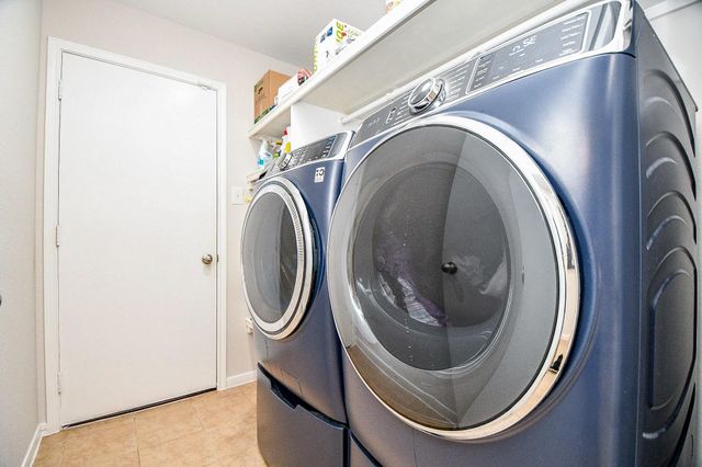 2810 Roaring Oaks Lane, Katy, TX 77449