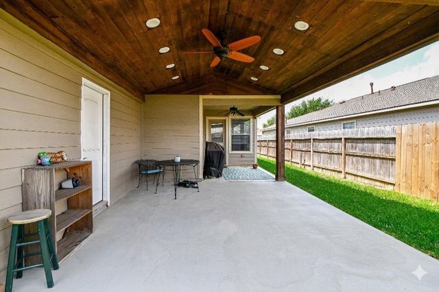 2810 Roaring Oaks Lane, Katy, TX 77449