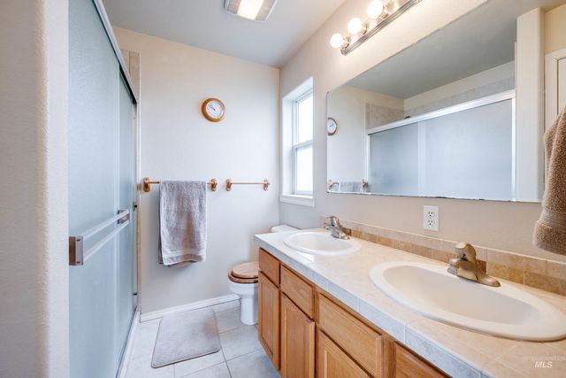 1640 Lorien Lane, Moscow, ID 83843