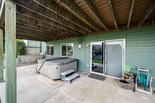 1640 Lorien Lane, Moscow, ID 83843