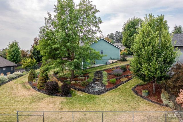 1640 Lorien Lane, Moscow, ID 83843