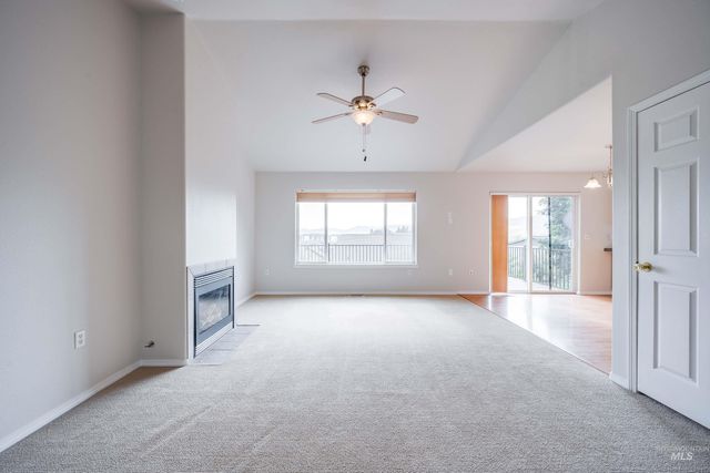 1640 Lorien Lane, Moscow, ID 83843