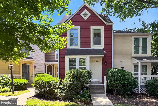 1769 WHISPERHILL DR, Reston, VA 20194