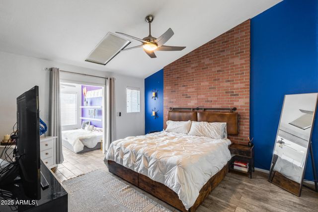 6534 W NORTH Lane, Glendale, AZ 85302