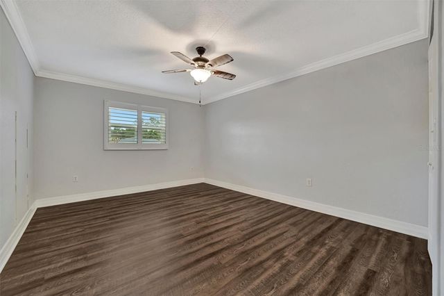 5800 HOLLYWOOD BOULEVARD 115, Sarasota, FL 34231