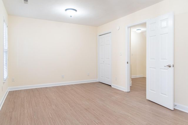 6728 Queen Annes Drive, Raleigh, NC 27613