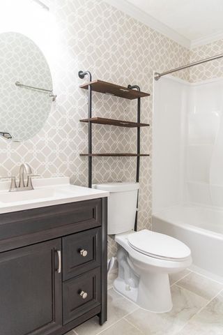 6728 Queen Annes Drive, Raleigh, NC 27613