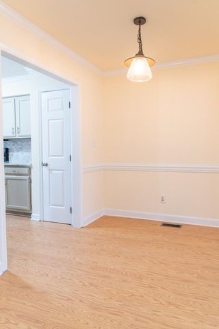 6728 Queen Annes Drive, Raleigh, NC 27613