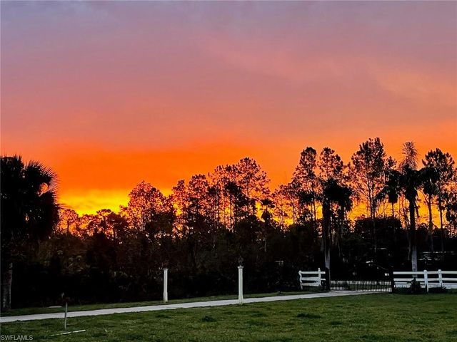 3551 Red Barn, Ormond Beach, FL 34174