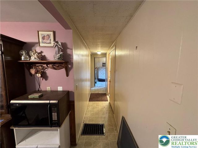 2799 Valley View Drive, Moore Twp, PA 18014