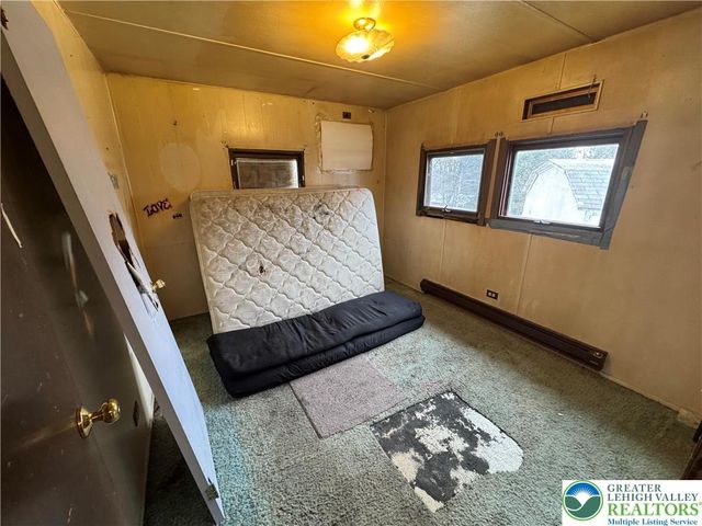 2799 Valley View Drive, Moore Twp, PA 18014