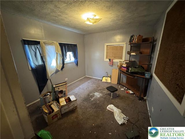 2799 Valley View Drive, Moore Twp, PA 18014