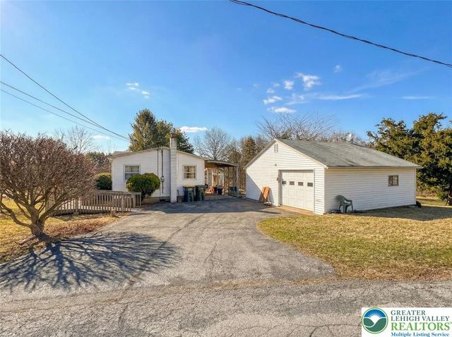 2799 Valley View Drive, Moore Twp, PA 18014