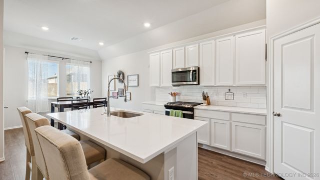 4236 W 4th Street, Skiatook, OK 74070