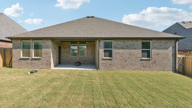 4236 W 4th Street, Skiatook, OK 74070