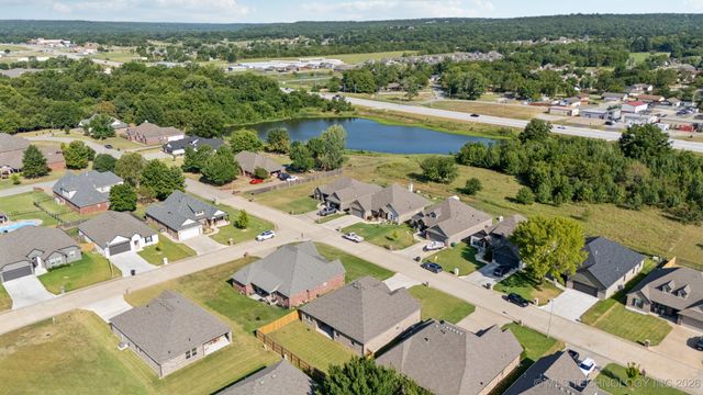 4236 W 4th Street, Skiatook, OK 74070