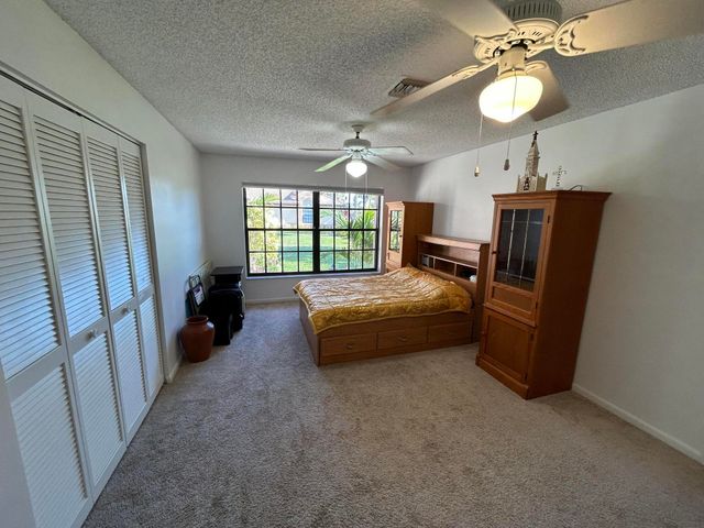 7207 Le Chalet Boulevard, Boynton Beach, FL 33472