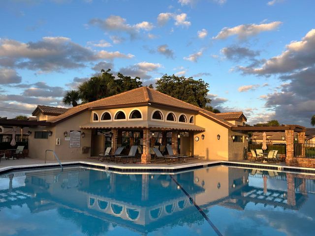 7207 Le Chalet Boulevard, Boynton Beach, FL 33472