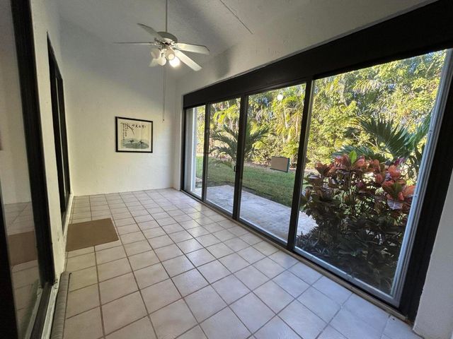 7207 Le Chalet Boulevard, Boynton Beach, FL 33472