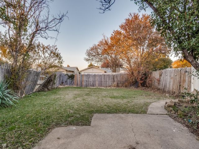 2013 Snowmass Lane, Garland, TX 75044
