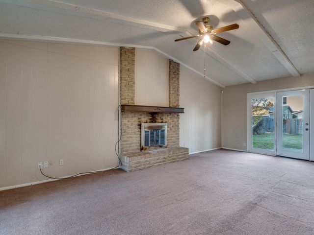 2013 Snowmass Lane, Garland, TX 75044