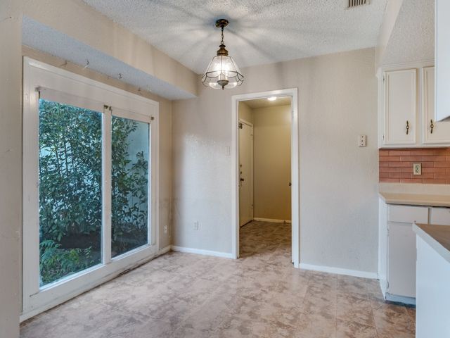 2013 Snowmass Lane, Garland, TX 75044