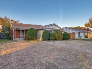 2013 Snowmass Lane, Garland, TX 75044