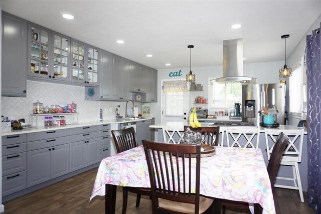 2377 Fosgate Avenue, Santa Clara, CA 95050