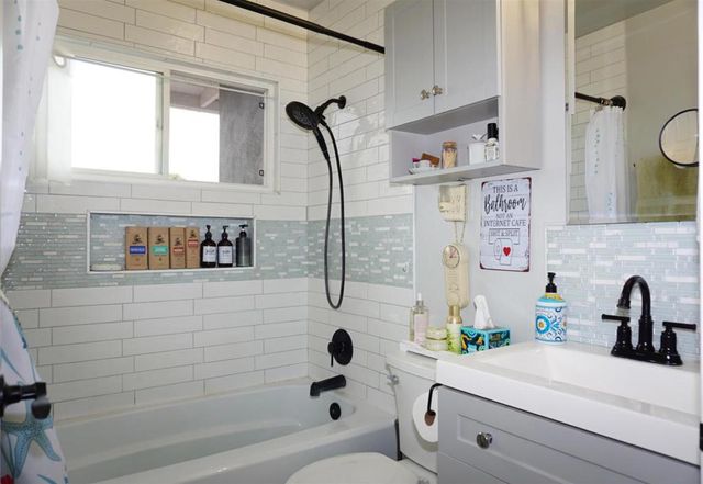 2377 Fosgate Avenue, Santa Clara, CA 95050