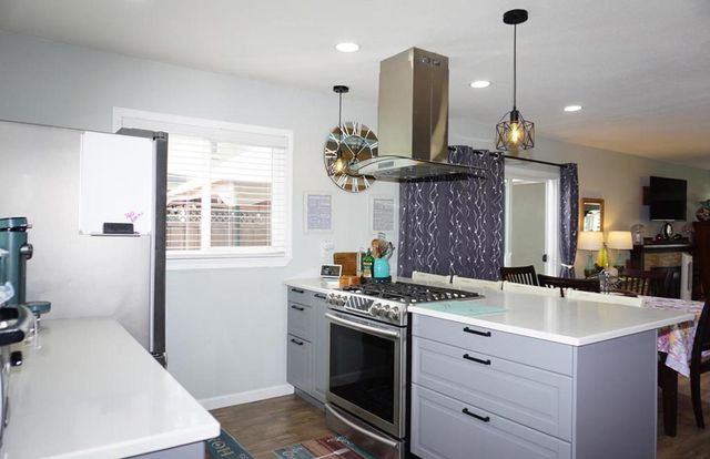 2377 Fosgate Avenue, Santa Clara, CA 95050