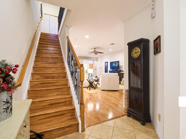 4930 Bonsai Circle 106, Palm Beach Gardens, FL 33418