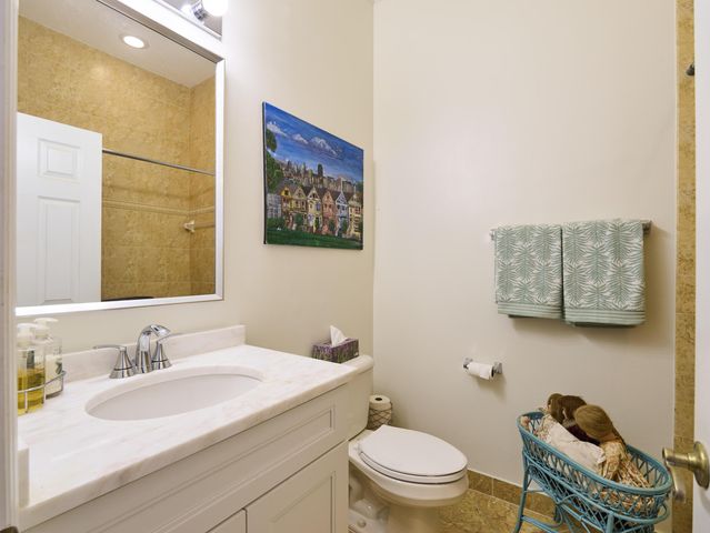 4930 Bonsai Circle 106, Palm Beach Gardens, FL 33418
