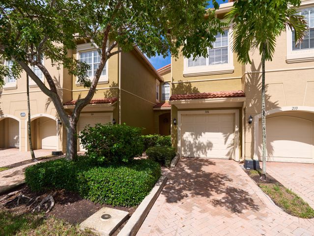 4930 Bonsai Circle 106, Palm Beach Gardens, FL 33418