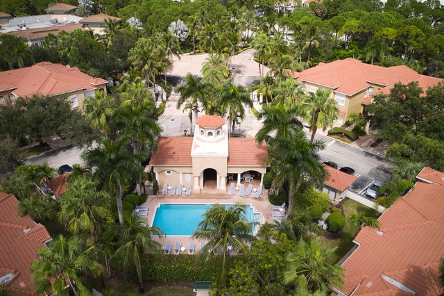4930 Bonsai Circle 106, Palm Beach Gardens, FL 33418