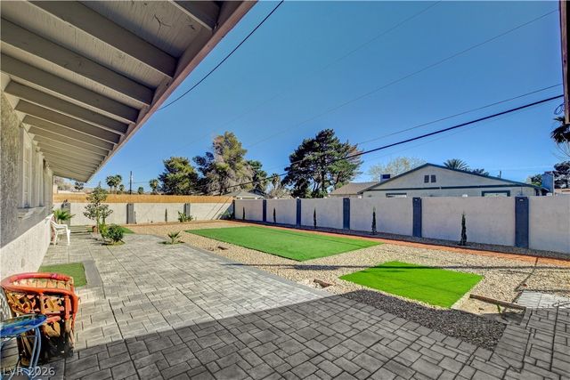 4915 Nevada Avenue, Las Vegas, NV 89104