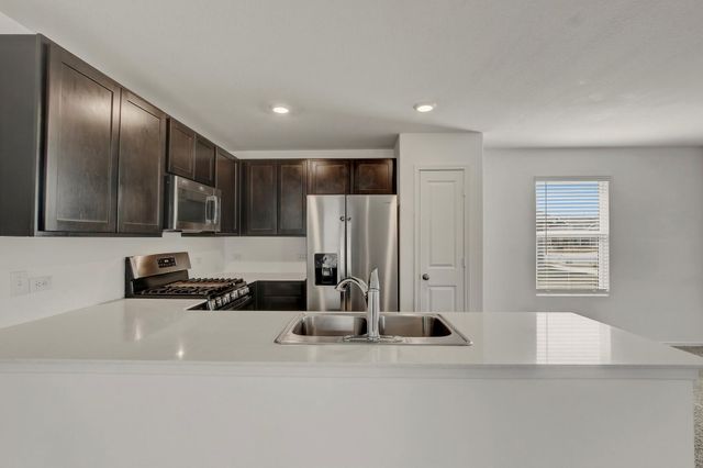 420 Halfmoon DR, Lockhart, TX 78644