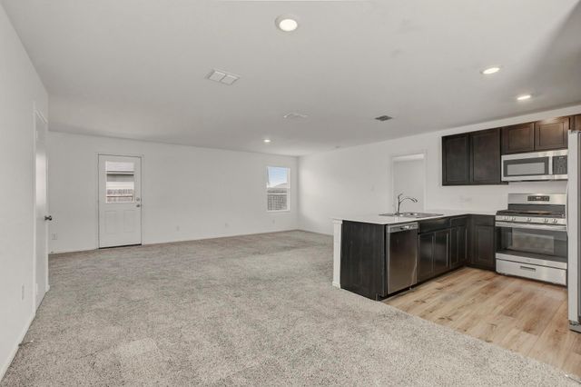 420 Halfmoon DR, Lockhart, TX 78644