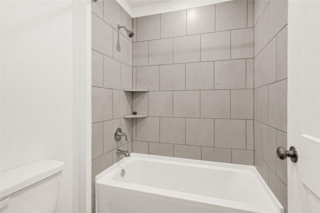 3911 Windy Whisper Drive, Brookshire, TX 77423