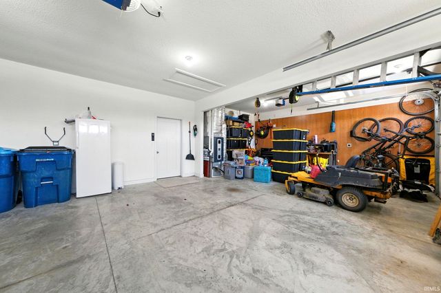 2839 Costa Place, Fort Wayne, IN 46845