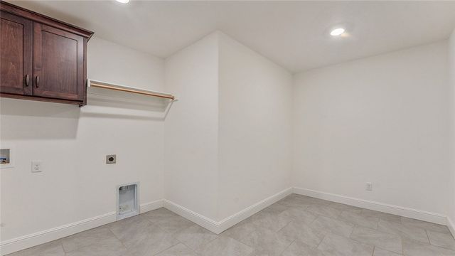 2120 Tallgrass Terrace, Centerton, AR 72719
