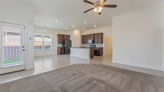 2120 Tallgrass Terrace, Centerton, AR 72719