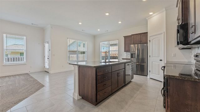 2120 Tallgrass Terrace, Centerton, AR 72719