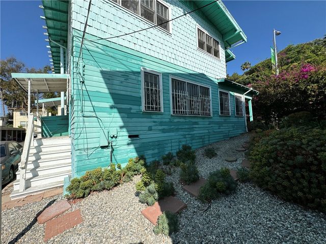 5158 Franklin Avenue, Los Angeles, CA 90027